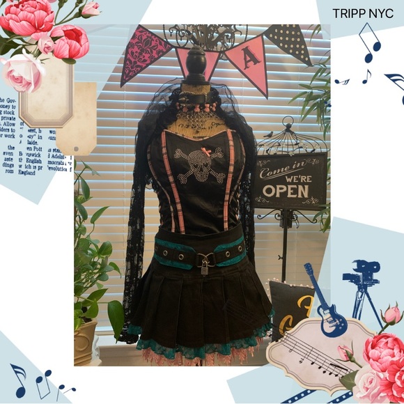 🚨HOLD:/Tripp Nyc Lock Me Up pleated skirt - Picture 13 of 14